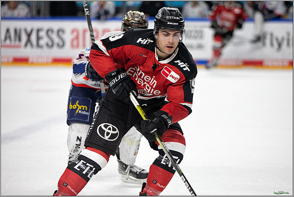 PENNY DEL;  Koelner Haie - Iserlohn Roosters; Koeln, 01.03.2022